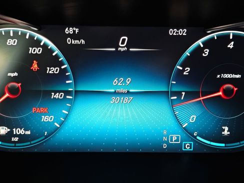 Used 2021 Mercedes-Benz C 300 4MATIC Sedan image 26