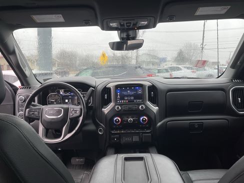 Used 2022 GMC Sierra 2500 Denali w/ Denali Ultimate Package image 14