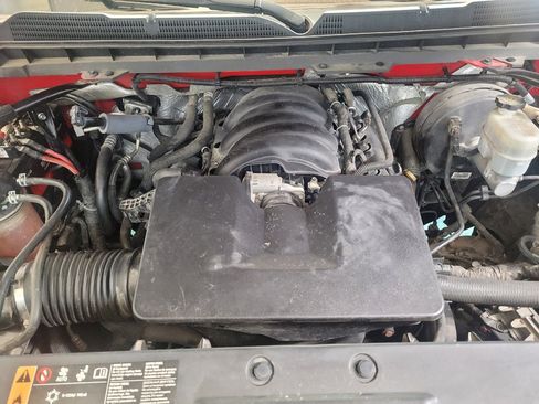 Used 2018 Chevrolet Silverado 1500 LT w/ All Star Edition AWD/4WD image 30