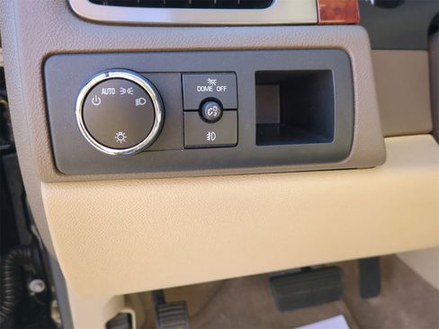 Certified 2011 GMC Yukon SLE image 15