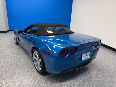 Used 2009 Chevrolet Corvette Convertible w/ Preferred Equipment Group RWD image 26