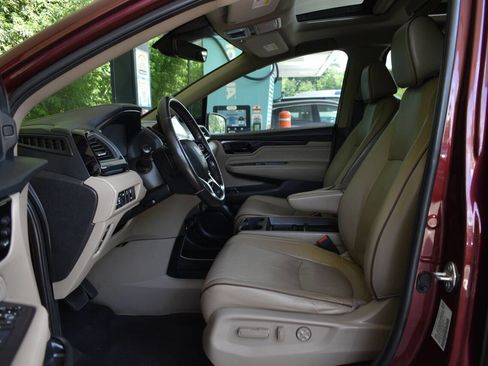 Used 2021 Honda Odyssey Elite image 7