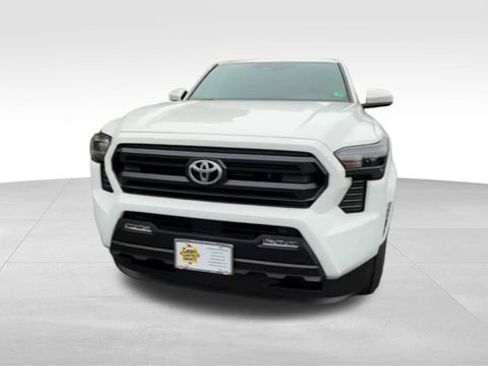 New 2025 Toyota Tacoma SR5 image 8
