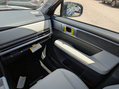 New 2026 Hyundai Santa Fe Limited FWD image 15