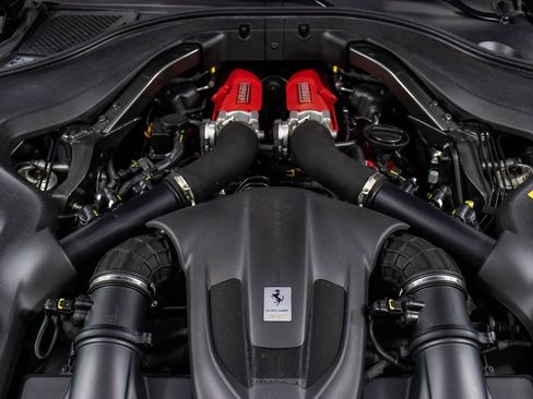 Certified 2019 Ferrari Portofino image 55