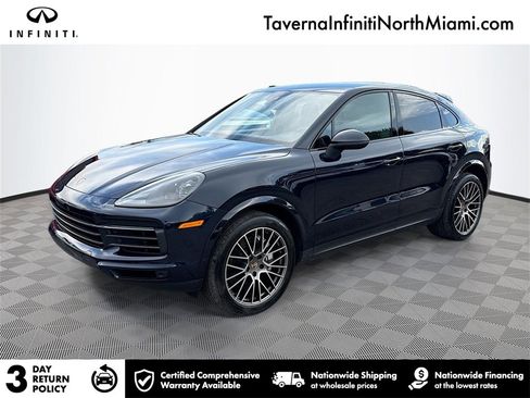 Used 2022 Porsche Cayenne Platinum Edition image 1