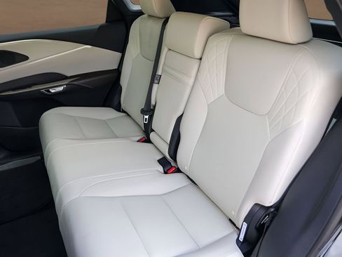 Used 2024 Lexus RX 350 FWD w/ Technology Package image 24