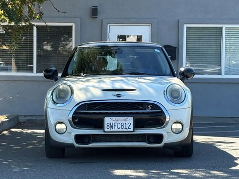 Used 2014 MINI Cooper S image 2