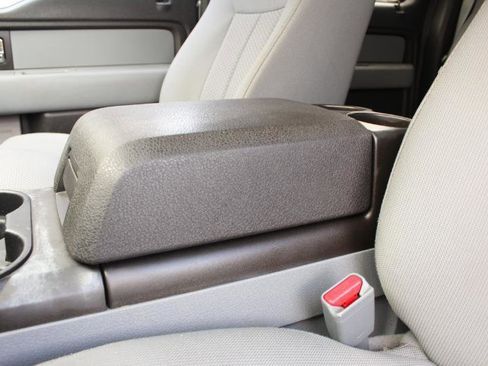 Used 2014 Ford F150 XLT w/ Equipment Group 302A Luxury image 38