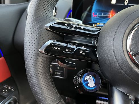 New 2026 Mercedes-Benz GLB 35 AMG 4MATIC image 26