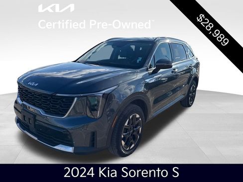 Certified 2024 Kia Sorento S image 1