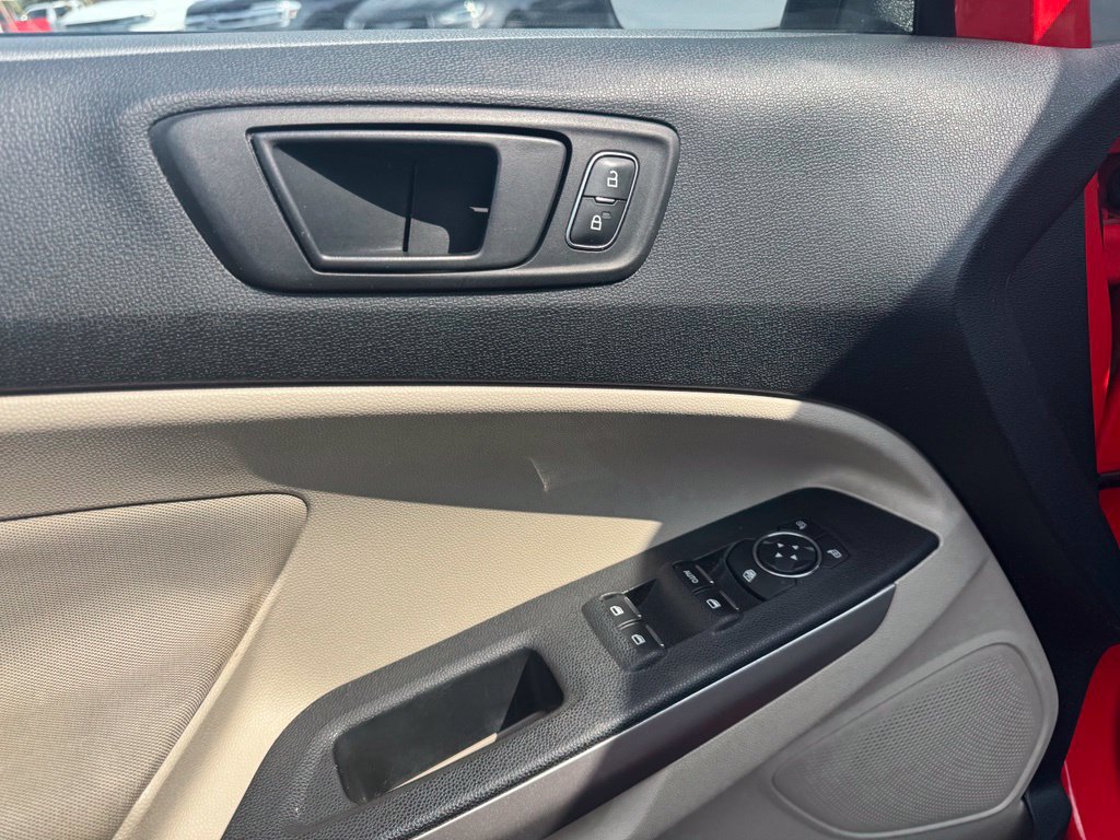 Used 2020 Ford EcoSport S AWD/4WD image 3