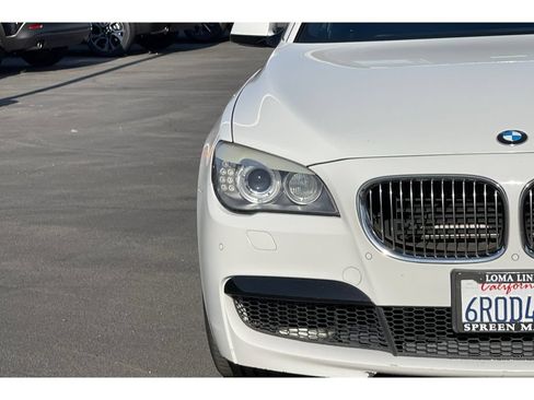 Used 2012 BMW 750Li RWD image 19