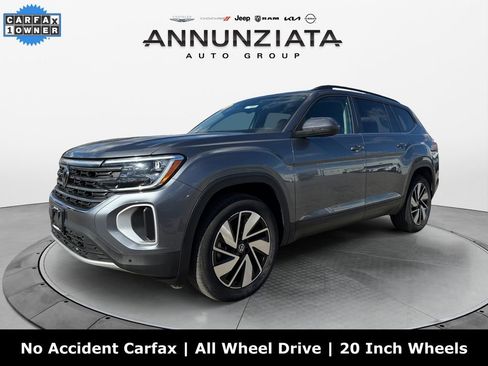 Used 2025 Volkswagen Atlas SE image 1