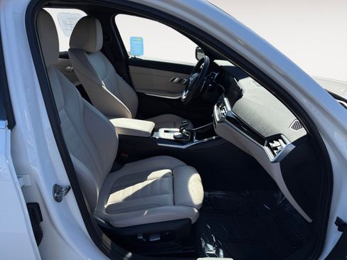 Used 2019 BMW 330i Sedan RWD image 19