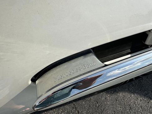 Used 2022 Mercedes-Benz S 580 S 580 4MATIC w/ Red Interior M image 21