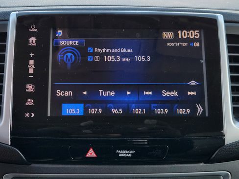 Used 2017 Honda Pilot EX-L image 11