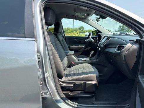 Used 2024 Chevrolet Equinox LT AWD/4WD image 11
