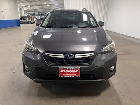 Used 2022 Subaru Crosstrek 2.0i Premium image 8