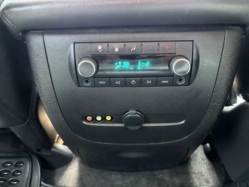 Used 2013 Chevrolet Tahoe LT AWD/4WD image 19