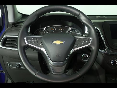 Used 2023 Chevrolet Equinox LT image 22