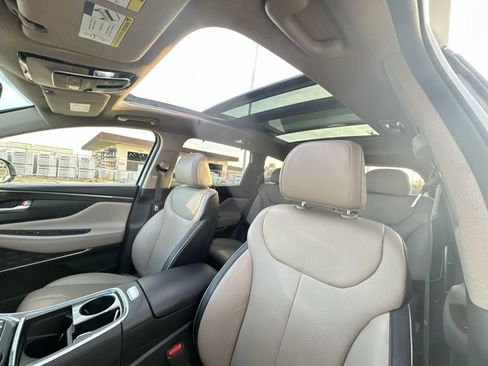 Used 2023 Hyundai Santa Fe Limited image 19