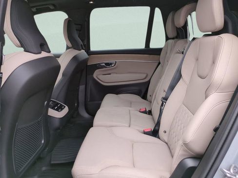 New 2026 Volvo XC90 B6 Plus w/ Protection Package Premier AWD/4WD image 12