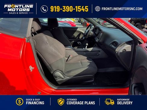 Used 2016 Dodge Challenger R/T RWD image 10