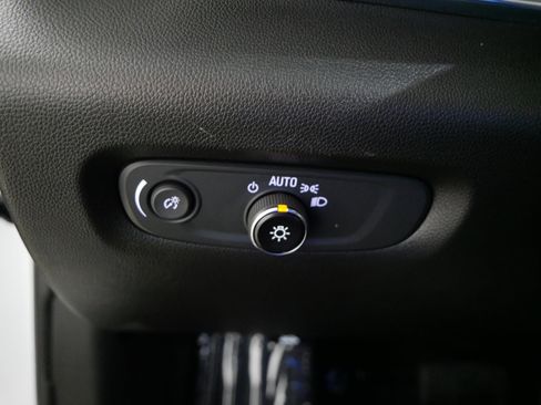 Certified 2022 Chevrolet Traverse LT image 26