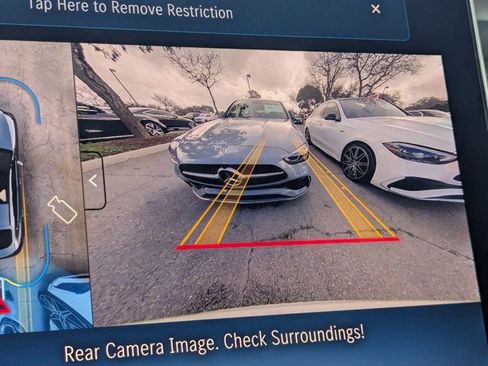 New 2026 Mercedes-Benz GLC 300 4MATIC image 11