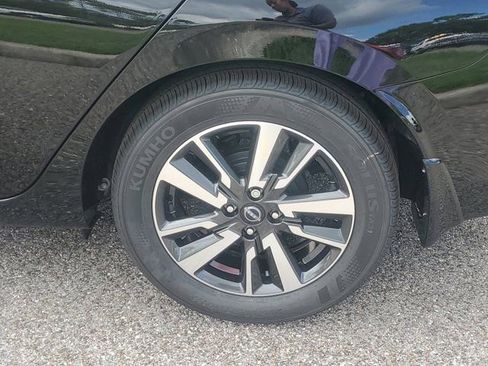 New 2025 Nissan Versa SV w/ Trunk Package image 3