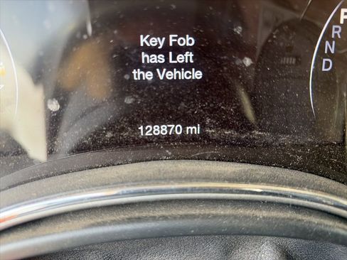 Used 2020 Jeep Grand Cherokee Limited image 16