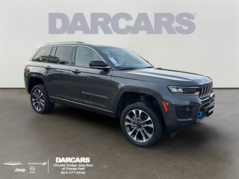Used 2022 Jeep Grand Cherokee Overland image 1