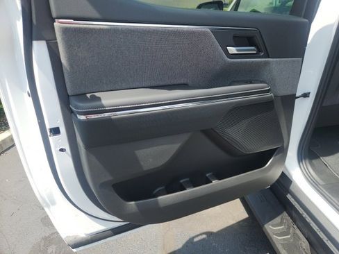 New 2026 GMC Sierra EV Elevation image 14