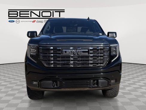 Used 2024 GMC Sierra 1500 Denali Ultimate image 2