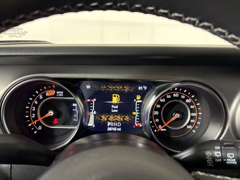 Used 2021 Jeep Wrangler Unlimited Sport AWD/4WD image 22
