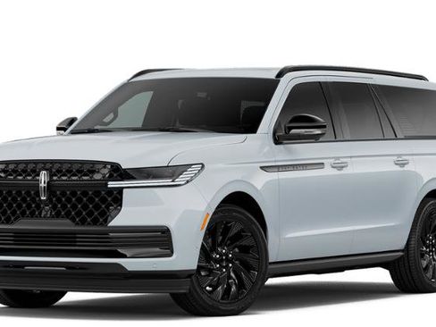 New 2026 Lincoln Navigator L Reserve AWD/4WD image 24