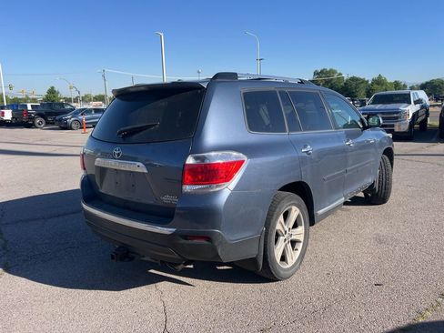 Used 2013 Toyota Highlander Limited w/ Convenience Pkg AWD/4WD image 5