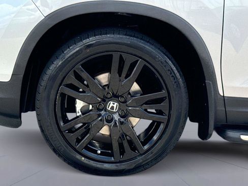 Certified 2021 Honda Pilot Special Edition image 11