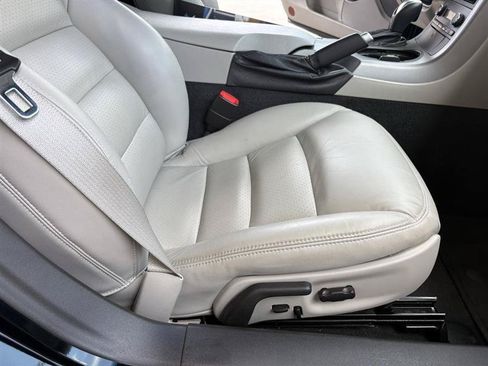 Used 2006 Chevrolet Corvette Coupe w/ Preferred Equipment Group RWD image 41