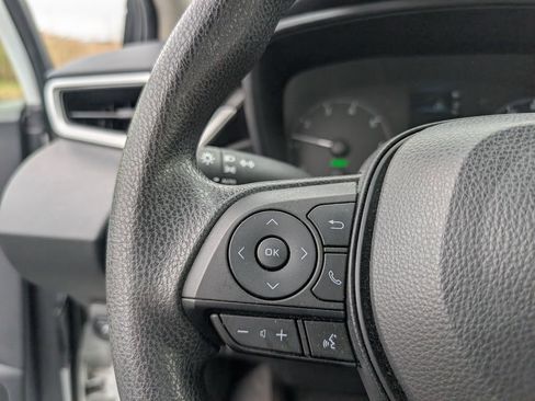 Used 2023 Toyota Corolla LE w/ Carpet Mat Package (TMS) image 13