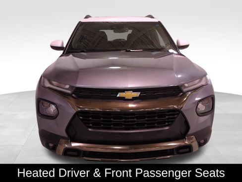 Used 2022 Chevrolet TrailBlazer ACTIV w/ Sun and Liftgate Package image 9