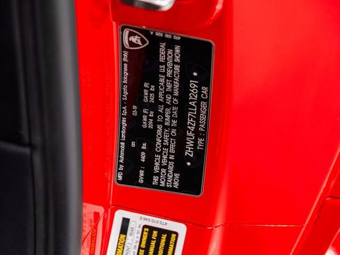 Used 2020 Lamborghini Huracan EVO image 47