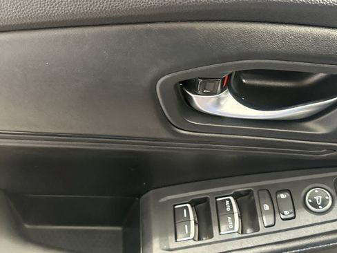 Used 2024 Honda Accord Sport image 11
