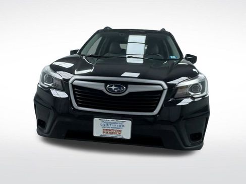 Used 2020 Subaru Forester Premium image 18