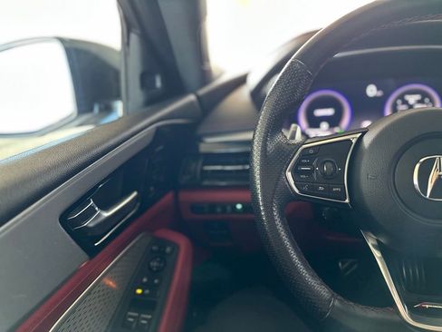 Used 2022 Acura MDX A-Spec image 7