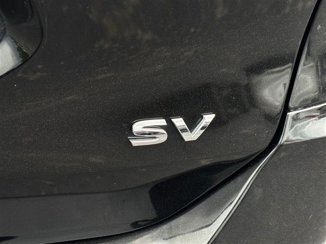 Used 2018 Nissan Rogue SV FWD image 10