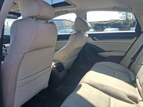 Used 2018 Honda Accord EX image 13