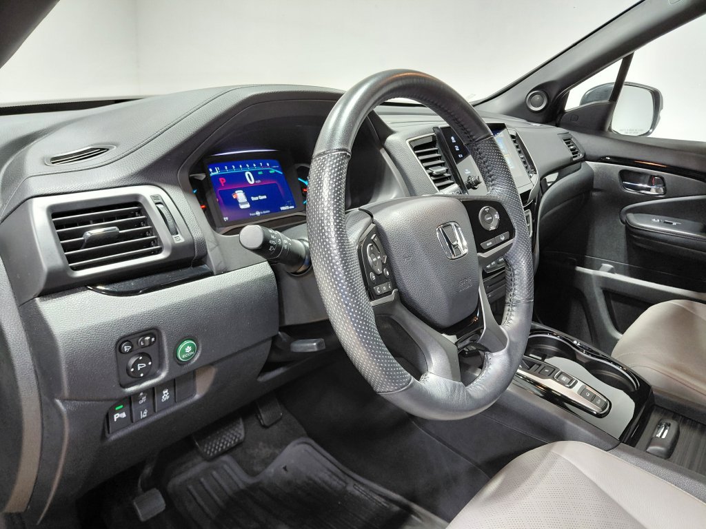 Used 2019 Honda Passport Touring image 25