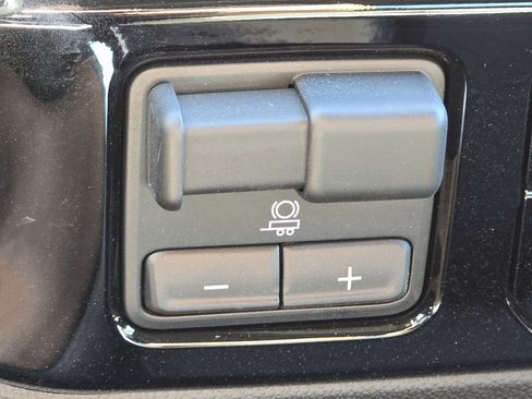 New 2025 Chevrolet Silverado 1500 LT image 8